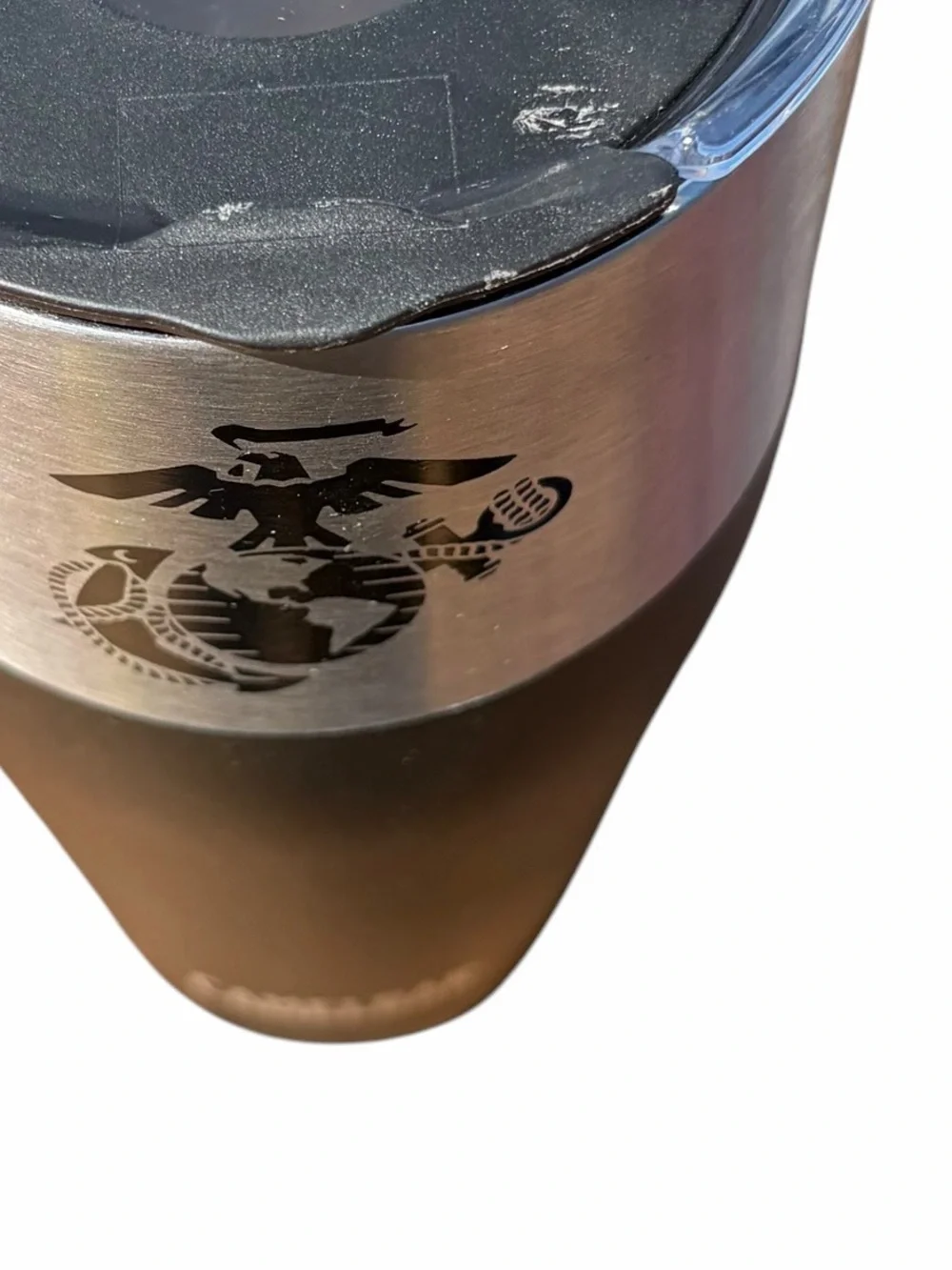 CAMELBAK USMC EAGLE GLOBE AND ANCHOR 30 OZ VACUUM INSULATED TUMBLER